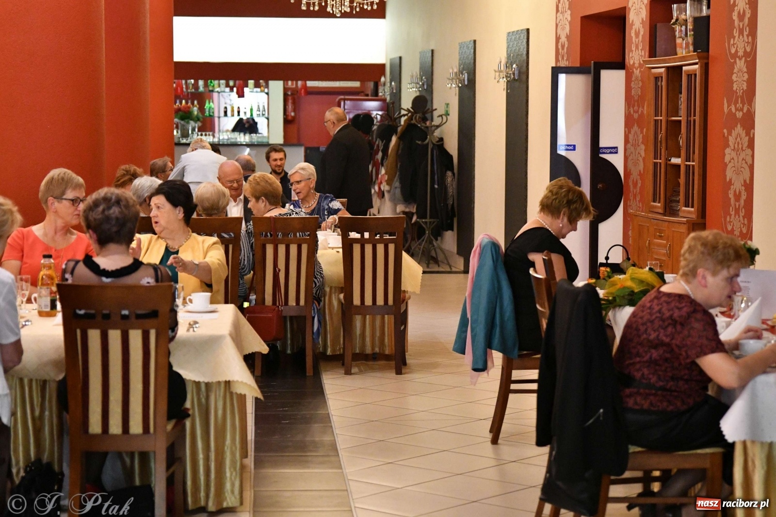 Zdjęcie w galerii na portalu naszraciborz.pl: Raciborskie obchody Dnia Seniora  wiadomości z regionu