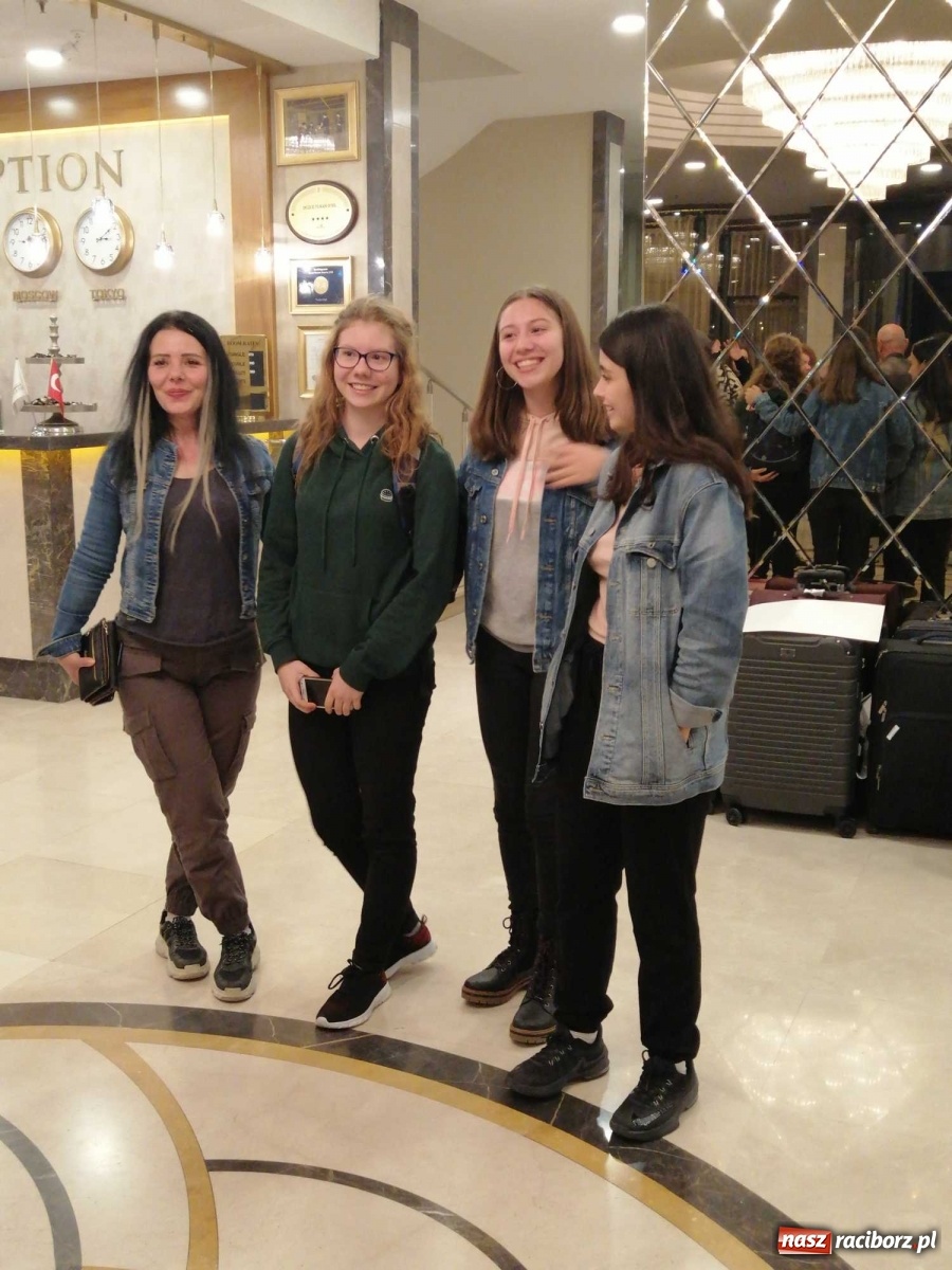 Zdjęcie w galerii na portalu naszraciborz.pl: Młodzież z Kasprowicza na Erasmusie w Turcji  wiadomości z regionu