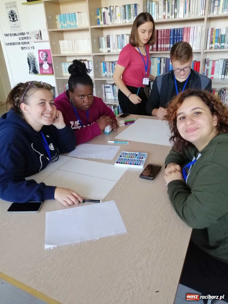 Zdjęcie w galerii na portalu naszraciborz.pl: Młodzież z Kasprowicza na Erasmusie w Turcji  wiadomości z regionu