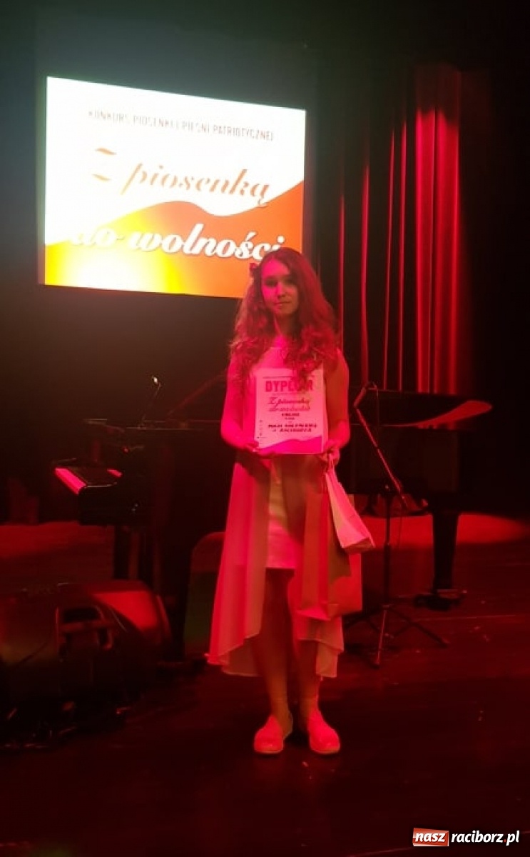 Zdjęcie w galerii na portalu naszraciborz.pl: Wokalne sukcesy raciborzanki Mai Kołpackiej  wiadomości z regionu