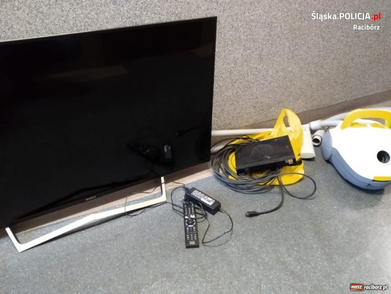 Zdjęcie w galerii na portalu naszraciborz.pl: Kuźniańscy policjanci ustalili sprawcę kradzieży i odzyskali skradzione mienie wiadomości z regionu