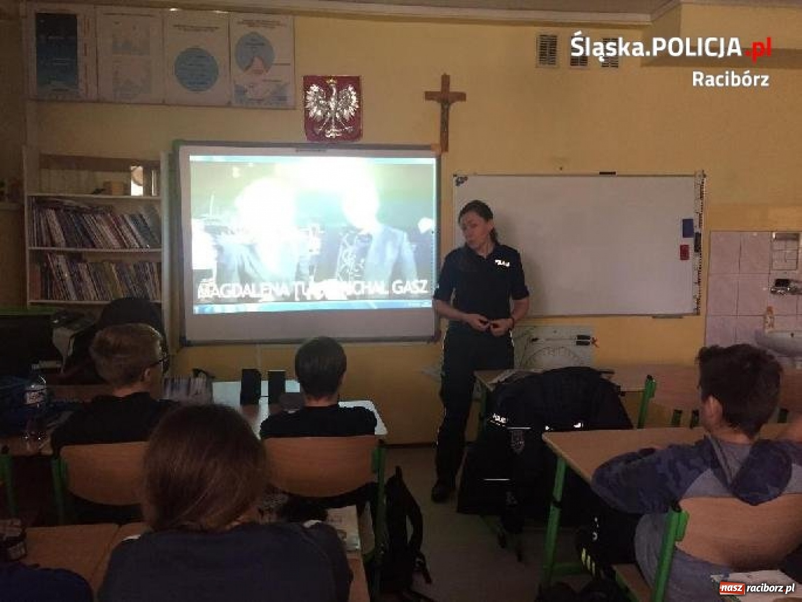 Zdjęcie w galerii na portalu naszraciborz.pl: Raciborscy policjanci na spotkaniach z młodzieżą wiadomości z regionu