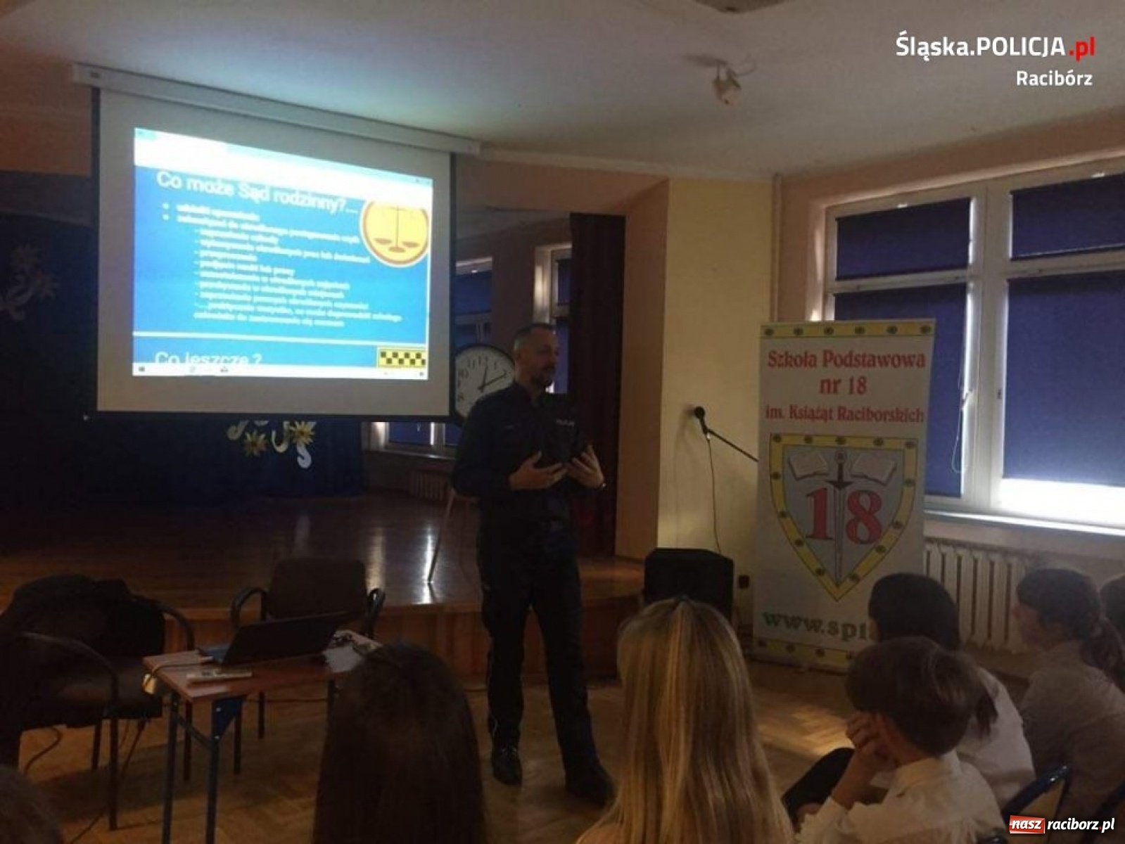 Zdjęcie w galerii na portalu naszraciborz.pl: Raciborscy policjanci na spotkaniach z młodzieżą wiadomości z regionu
