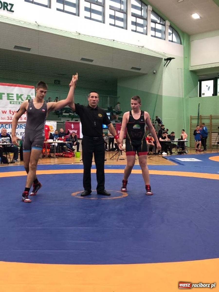 Zdjęcie w galerii na portalu naszraciborz.pl: Sukces zapaśników Unii na Mistrzostwach Polski Młodzików wiadomości z regionu
