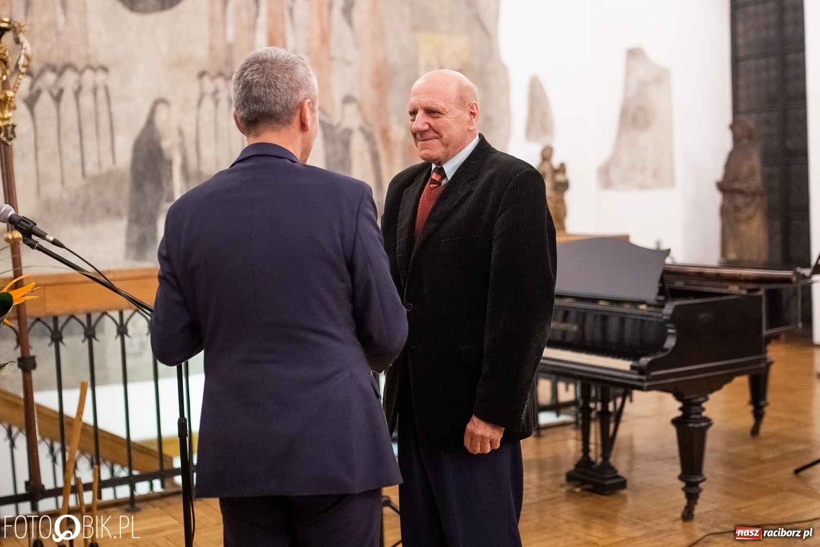 Zdjęcie w galerii na portalu naszraciborz.pl: Święto Animatora Kultury w raciborskim Muzeum wiadomości z regionu