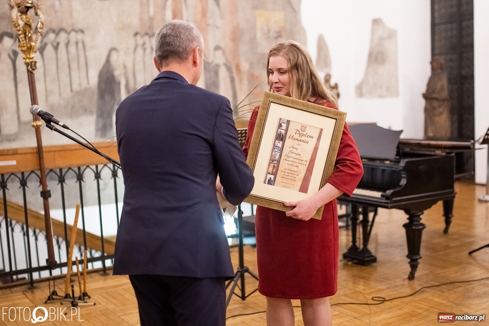 Zdjęcie w galerii na portalu naszraciborz.pl: Święto Animatora Kultury w raciborskim Muzeum wiadomości z regionu
