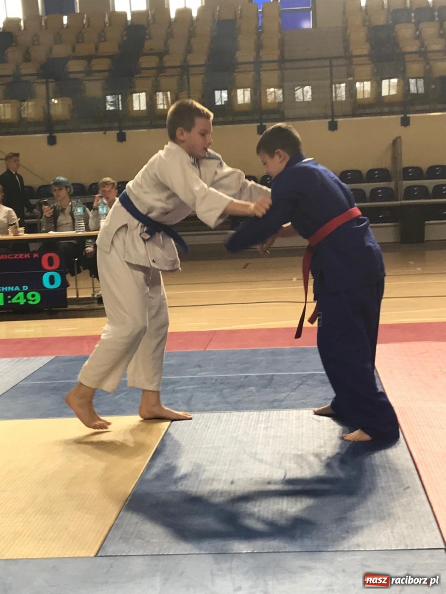 Zdjęcie w galerii na portalu naszraciborz.pl: Łamatorzy z sukcesami na matach w Katowicach  wiadomości z regionu