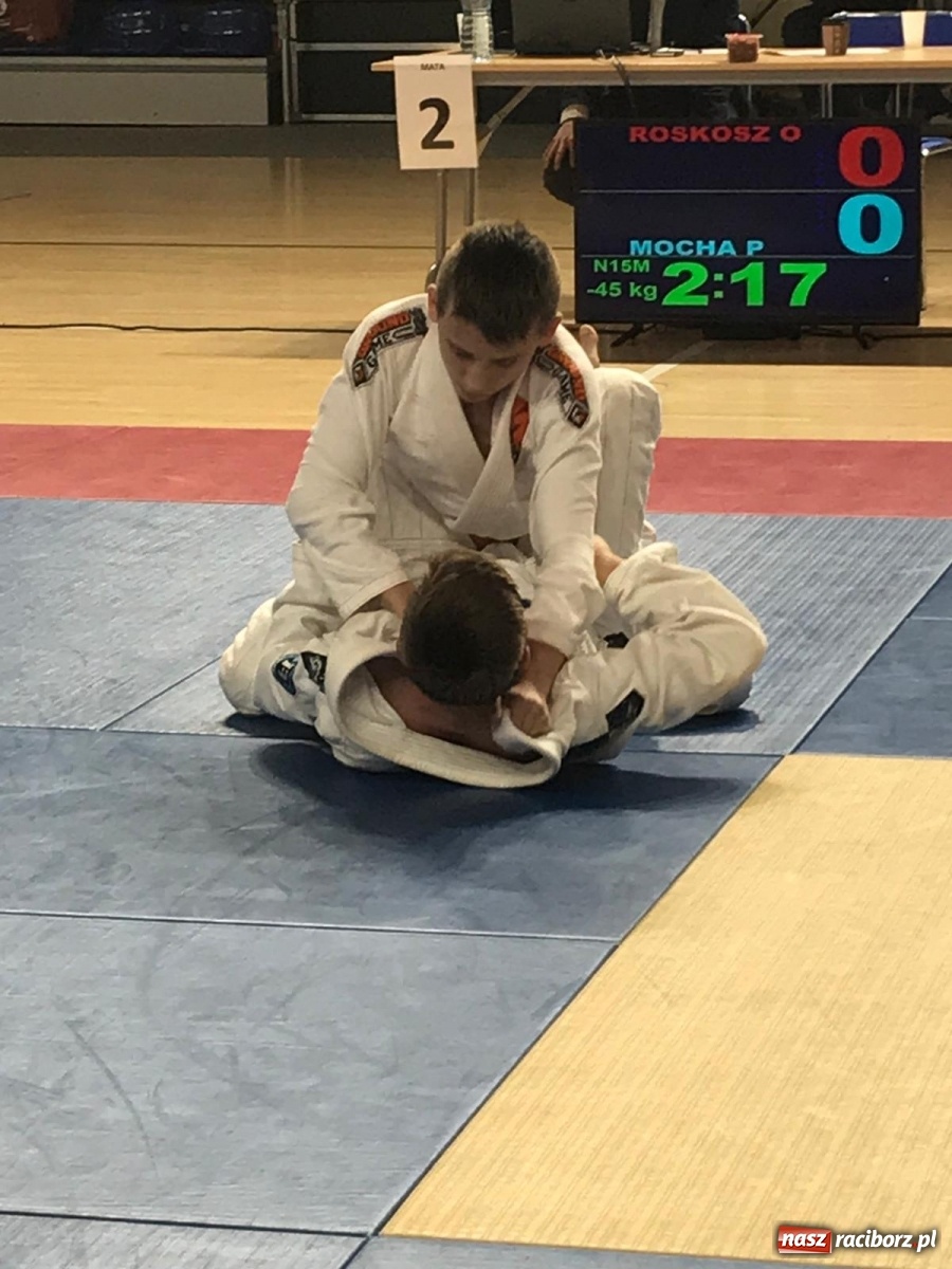 Zdjęcie w galerii na portalu naszraciborz.pl: Łamatorzy z sukcesami na matach w Katowicach  wiadomości z regionu