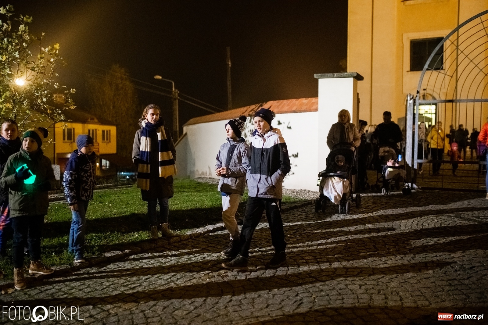 Zdjęcie w galerii na portalu naszraciborz.pl: Święty Marcin zawitał do Tworkowa wiadomości z regionu