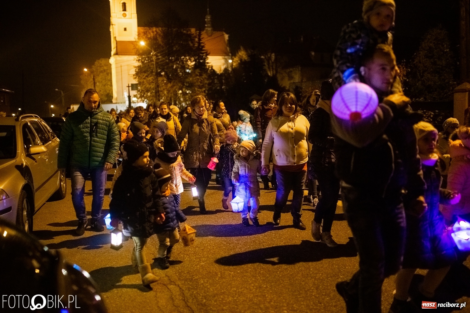 Zdjęcie w galerii na portalu naszraciborz.pl: Święty Marcin zawitał do Tworkowa wiadomości z regionu
