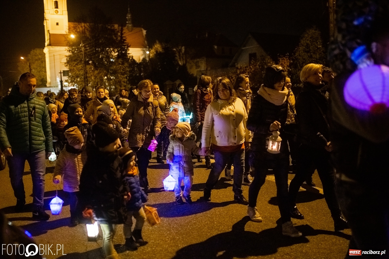 Zdjęcie w galerii na portalu naszraciborz.pl: Święty Marcin zawitał do Tworkowa wiadomości z regionu