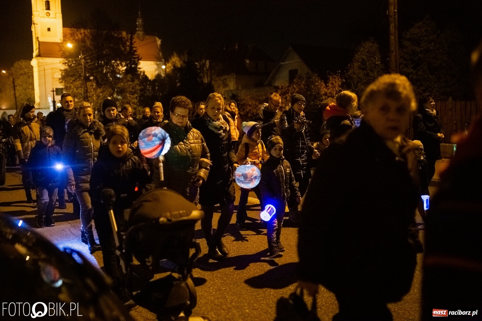 Zdjęcie w galerii na portalu naszraciborz.pl: Święty Marcin zawitał do Tworkowa wiadomości z regionu