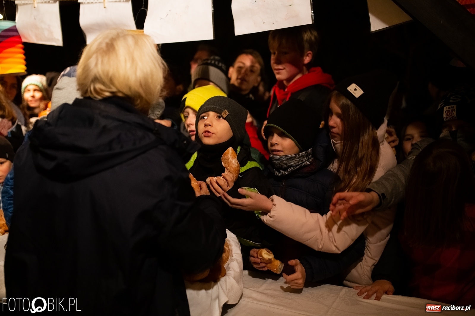 Zdjęcie w galerii na portalu naszraciborz.pl: Święty Marcin zawitał do Tworkowa wiadomości z regionu