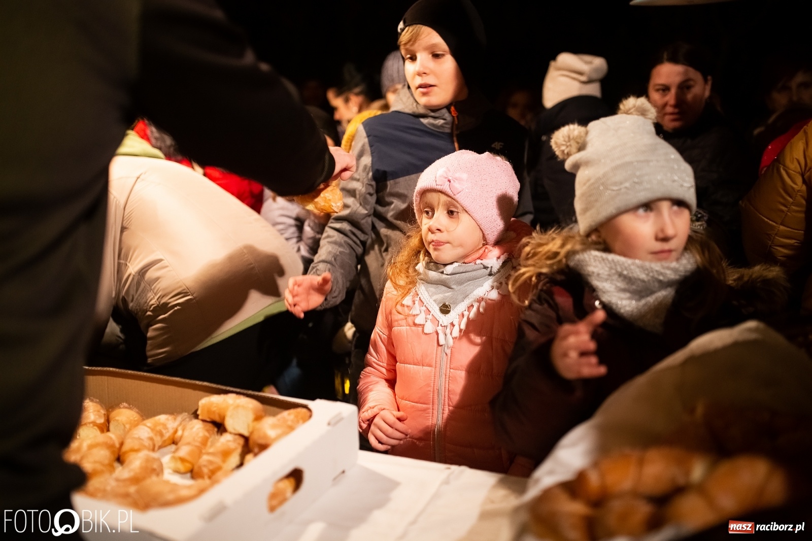 Zdjęcie w galerii na portalu naszraciborz.pl: Święty Marcin zawitał do Tworkowa wiadomości z regionu