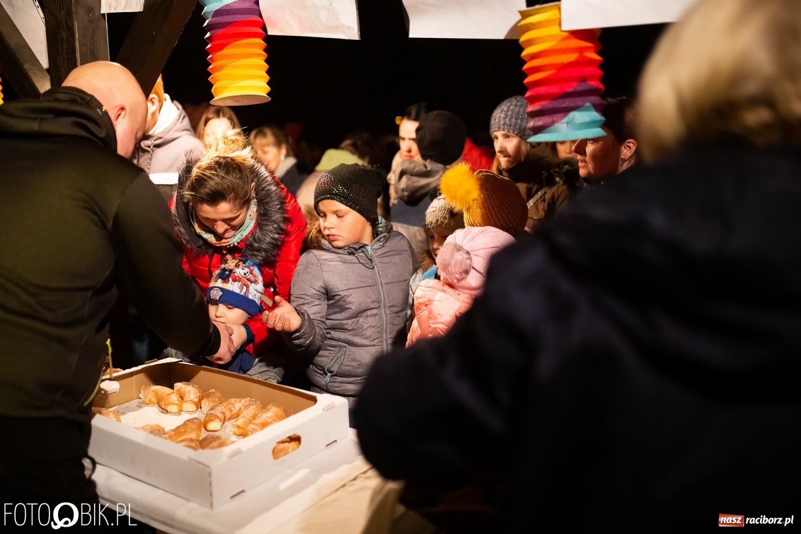 Zdjęcie w galerii na portalu naszraciborz.pl: Święty Marcin zawitał do Tworkowa wiadomości z regionu