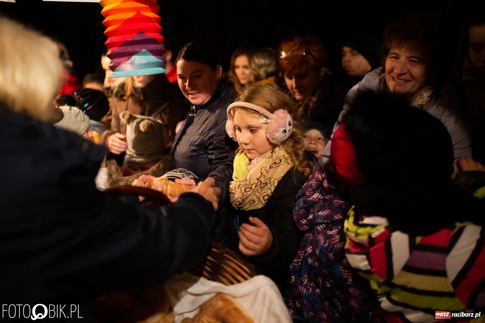 Zdjęcie w galerii na portalu naszraciborz.pl: Święty Marcin zawitał do Tworkowa wiadomości z regionu