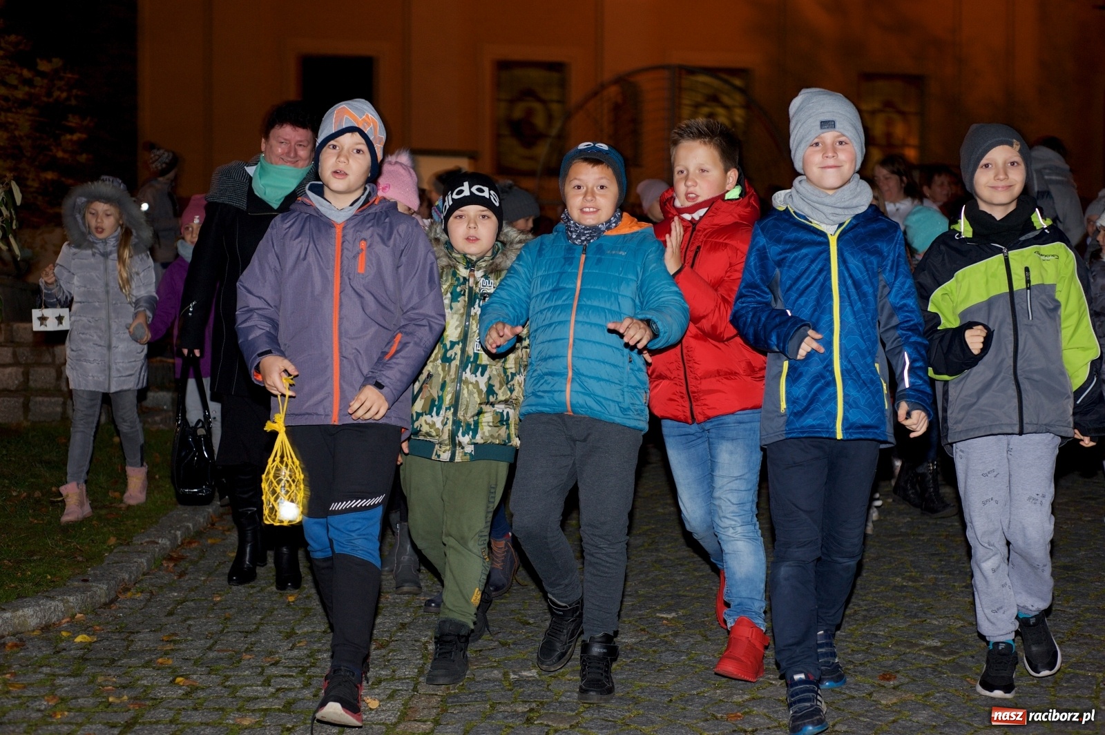 Zdjęcie w galerii na portalu naszraciborz.pl: Święty Marcin zawitał do Tworkowa wiadomości z regionu