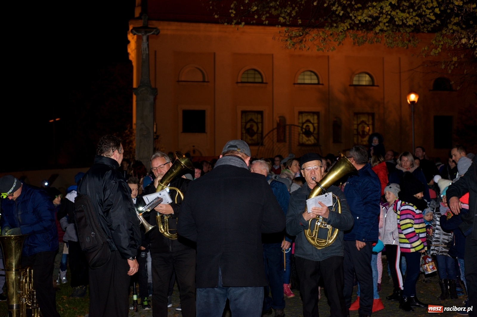 Zdjęcie w galerii na portalu naszraciborz.pl: Święty Marcin zawitał do Tworkowa wiadomości z regionu