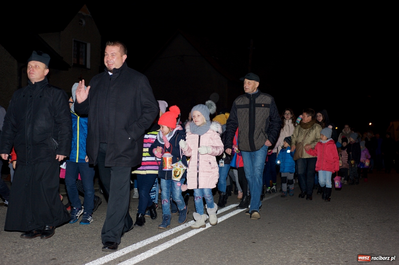 Zdjęcie w galerii na portalu naszraciborz.pl: Święty Marcin zawitał do Tworkowa wiadomości z regionu