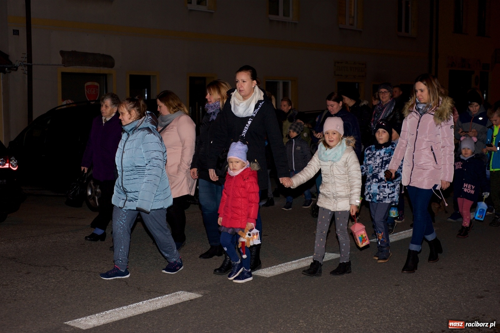 Zdjęcie w galerii na portalu naszraciborz.pl: Święty Marcin zawitał do Tworkowa wiadomości z regionu