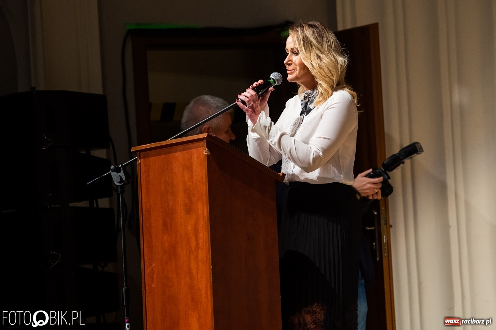 Zdjęcie w galerii na portalu naszraciborz.pl: Wręczono kolejne medale ks. Stefana Pieczki wiadomości z regionu