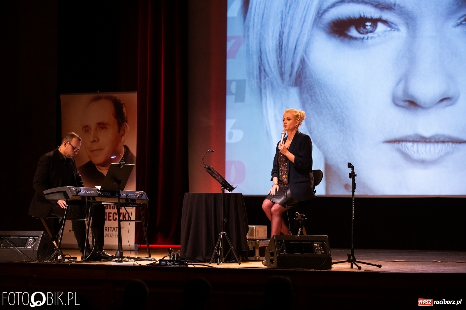 Zdjęcie w galerii na portalu naszraciborz.pl: Wręczono kolejne medale ks. Stefana Pieczki wiadomości z regionu