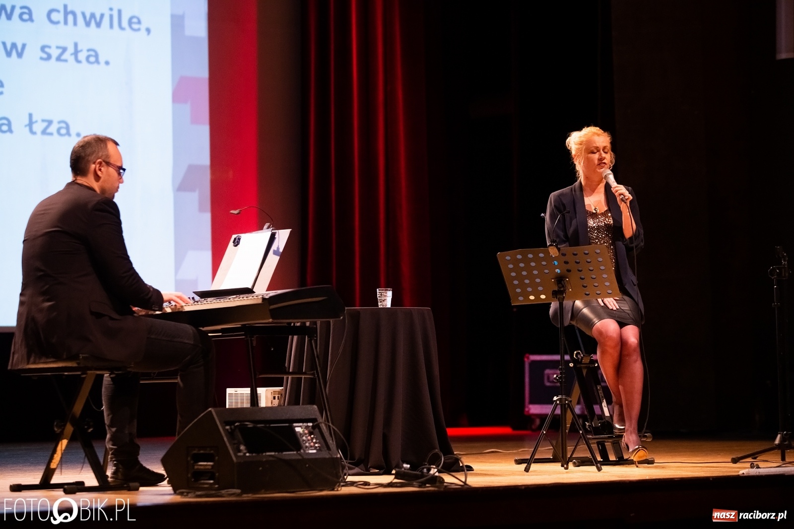 Zdjęcie w galerii na portalu naszraciborz.pl: Wręczono kolejne medale ks. Stefana Pieczki wiadomości z regionu