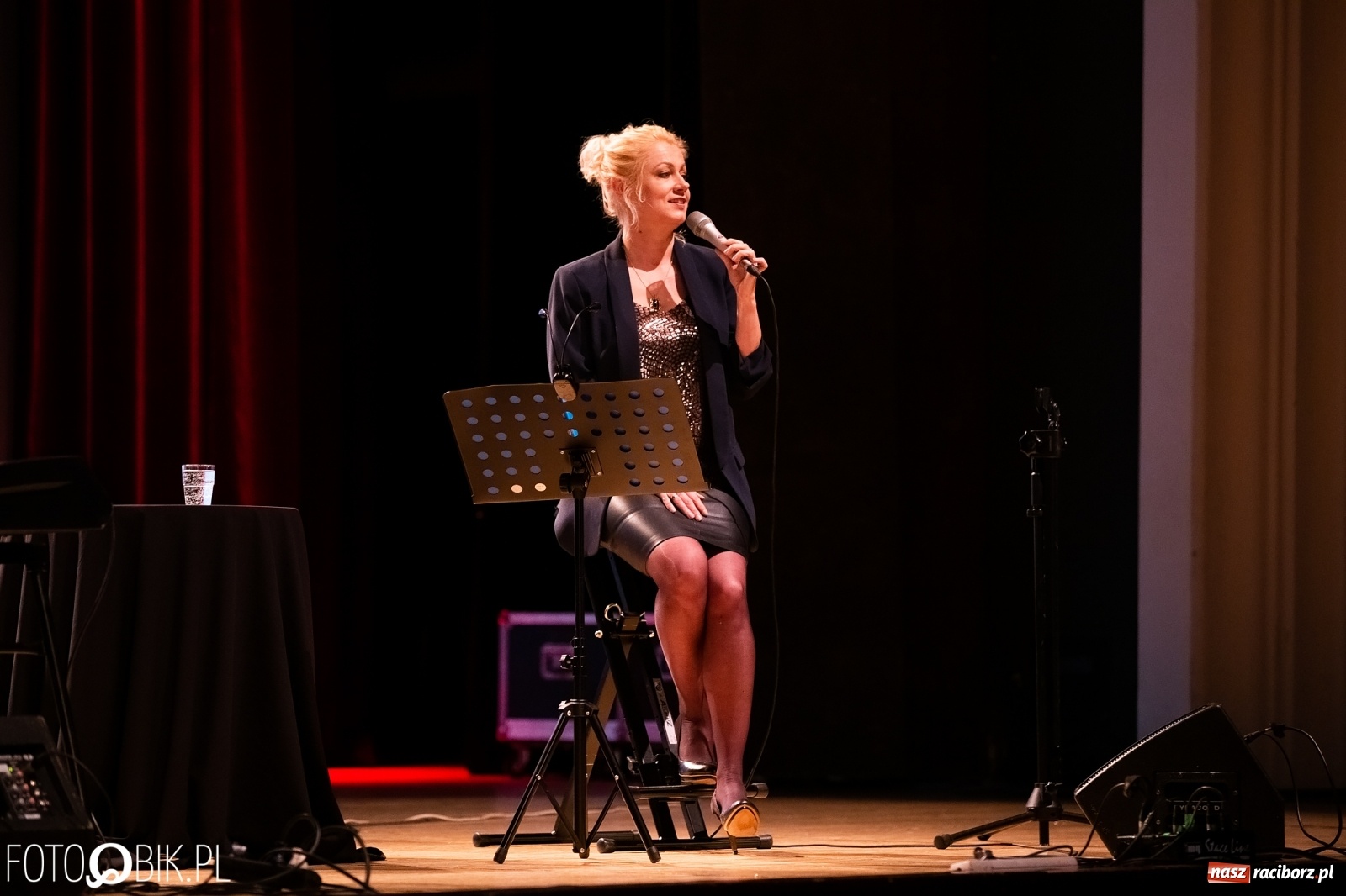 Zdjęcie w galerii na portalu naszraciborz.pl: Wręczono kolejne medale ks. Stefana Pieczki wiadomości z regionu