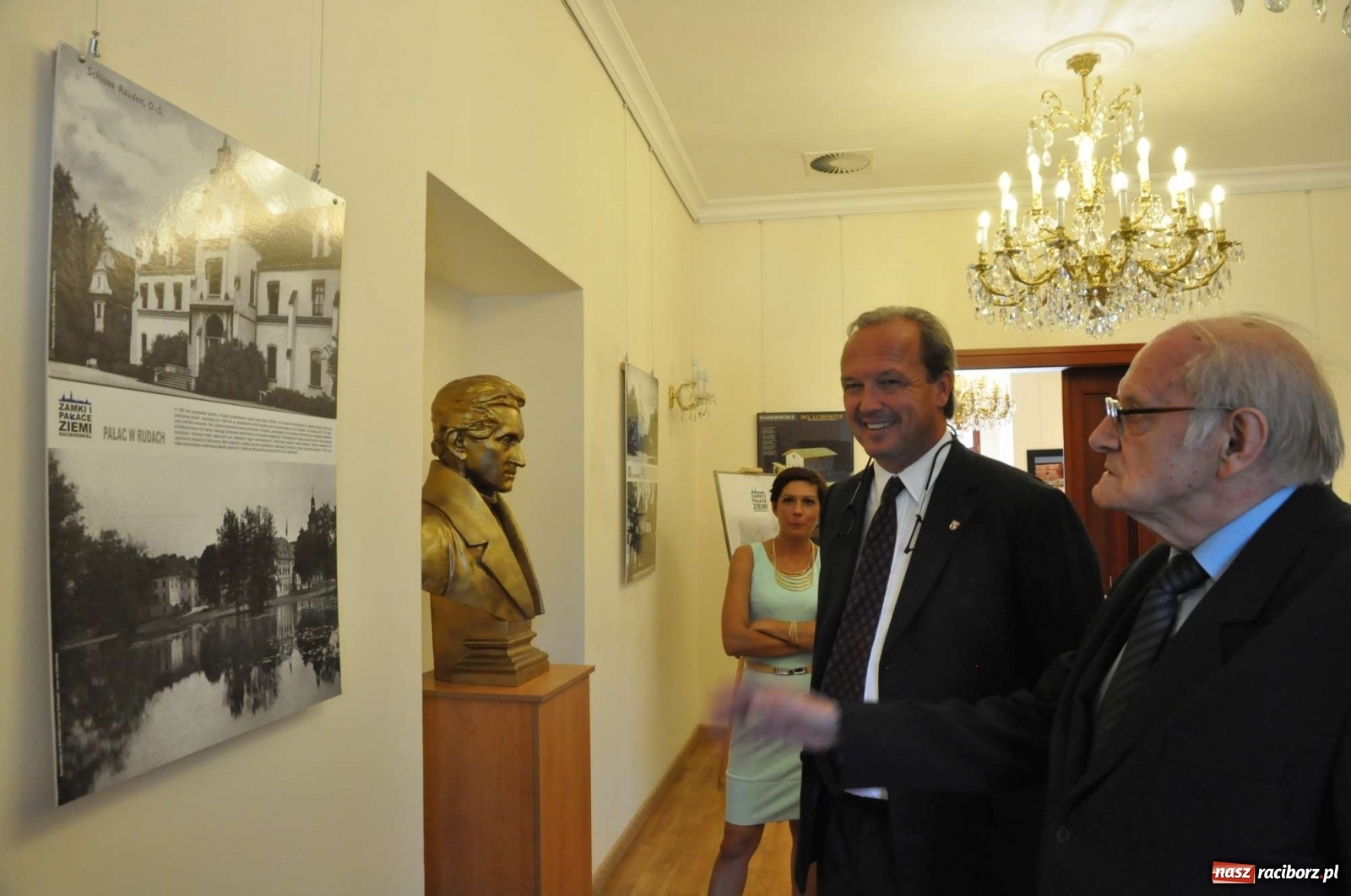 Zdjęcie w galerii na portalu naszraciborz.pl: Kto ma prawo do polskiej korony? Jak się okazuje obecny książę raciborski!  wiadomości z regionu