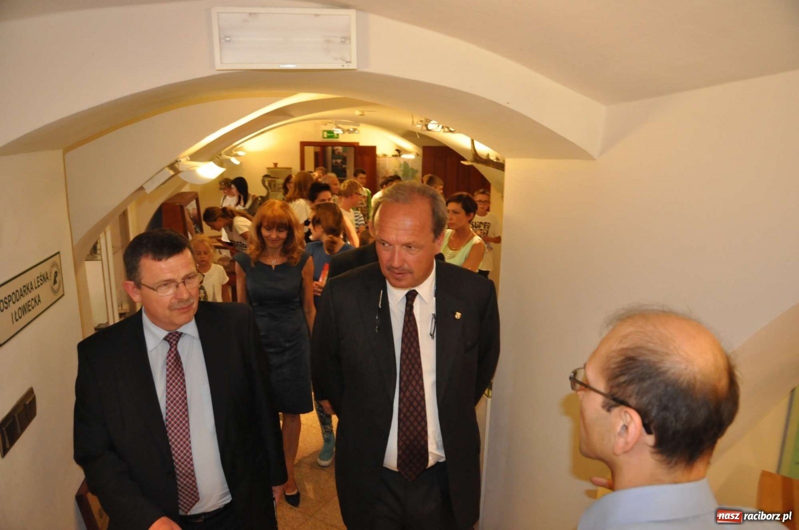 Zdjęcie w galerii na portalu naszraciborz.pl: Kto ma prawo do polskiej korony? Jak się okazuje obecny książę raciborski!  wiadomości z regionu