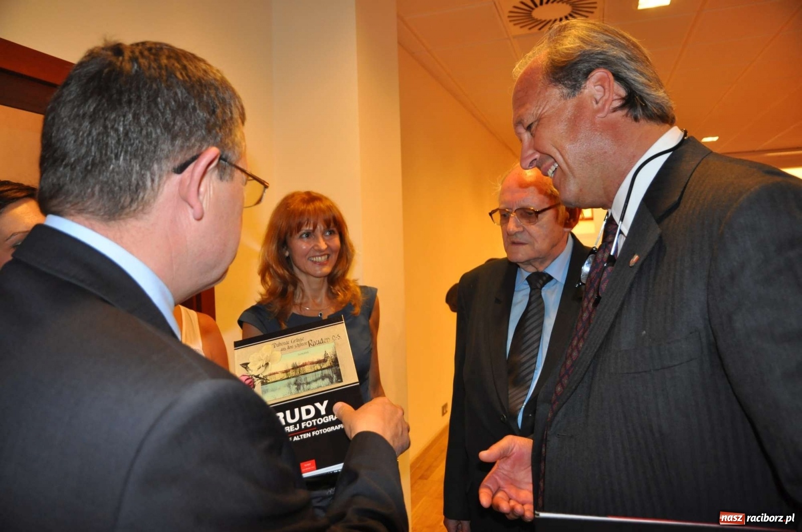 Zdjęcie w galerii na portalu naszraciborz.pl: Kto ma prawo do polskiej korony? Jak się okazuje obecny książę raciborski!  wiadomości z regionu