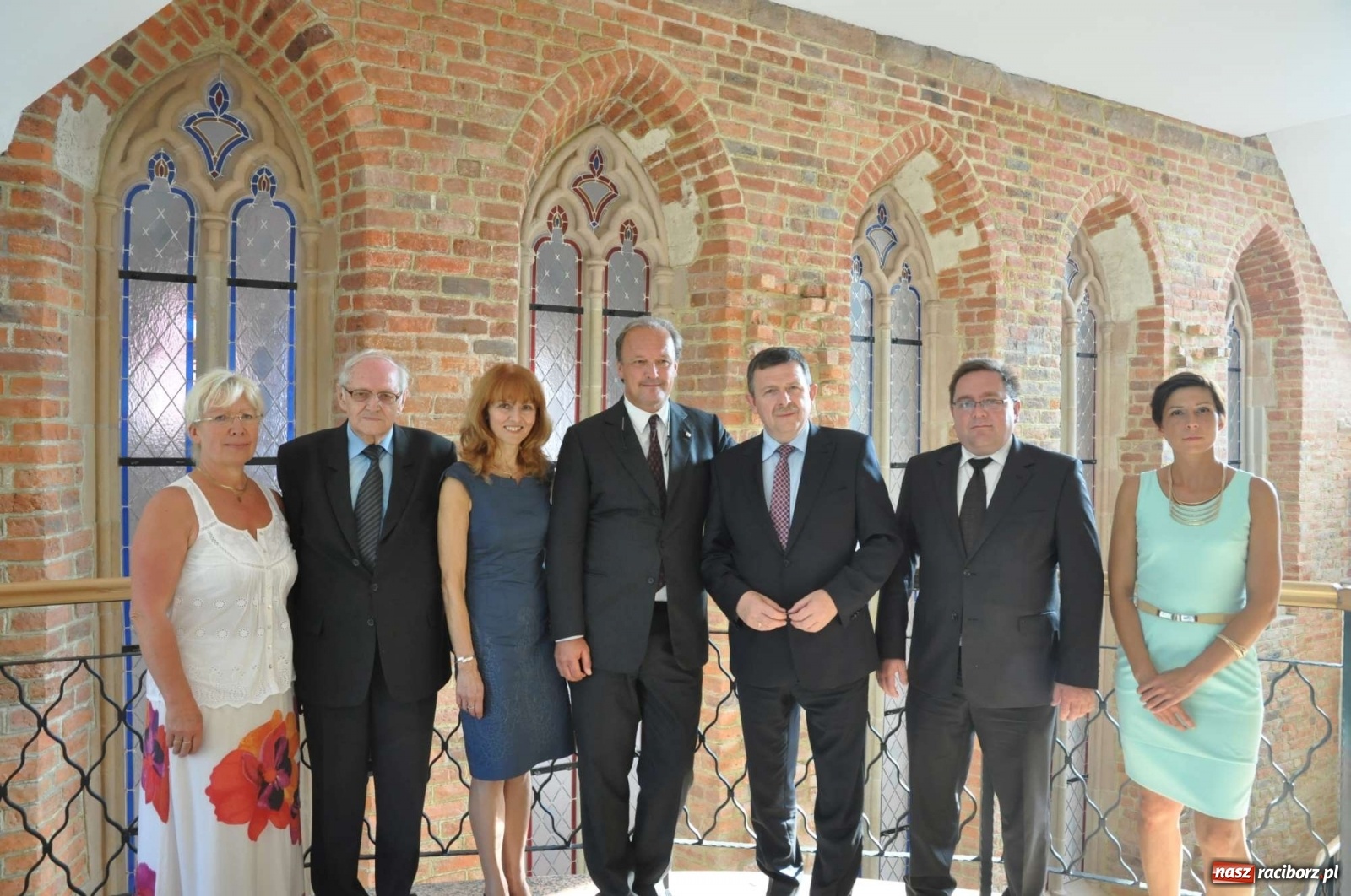 Zdjęcie w galerii na portalu naszraciborz.pl: Kto ma prawo do polskiej korony? Jak się okazuje obecny książę raciborski!  wiadomości z regionu