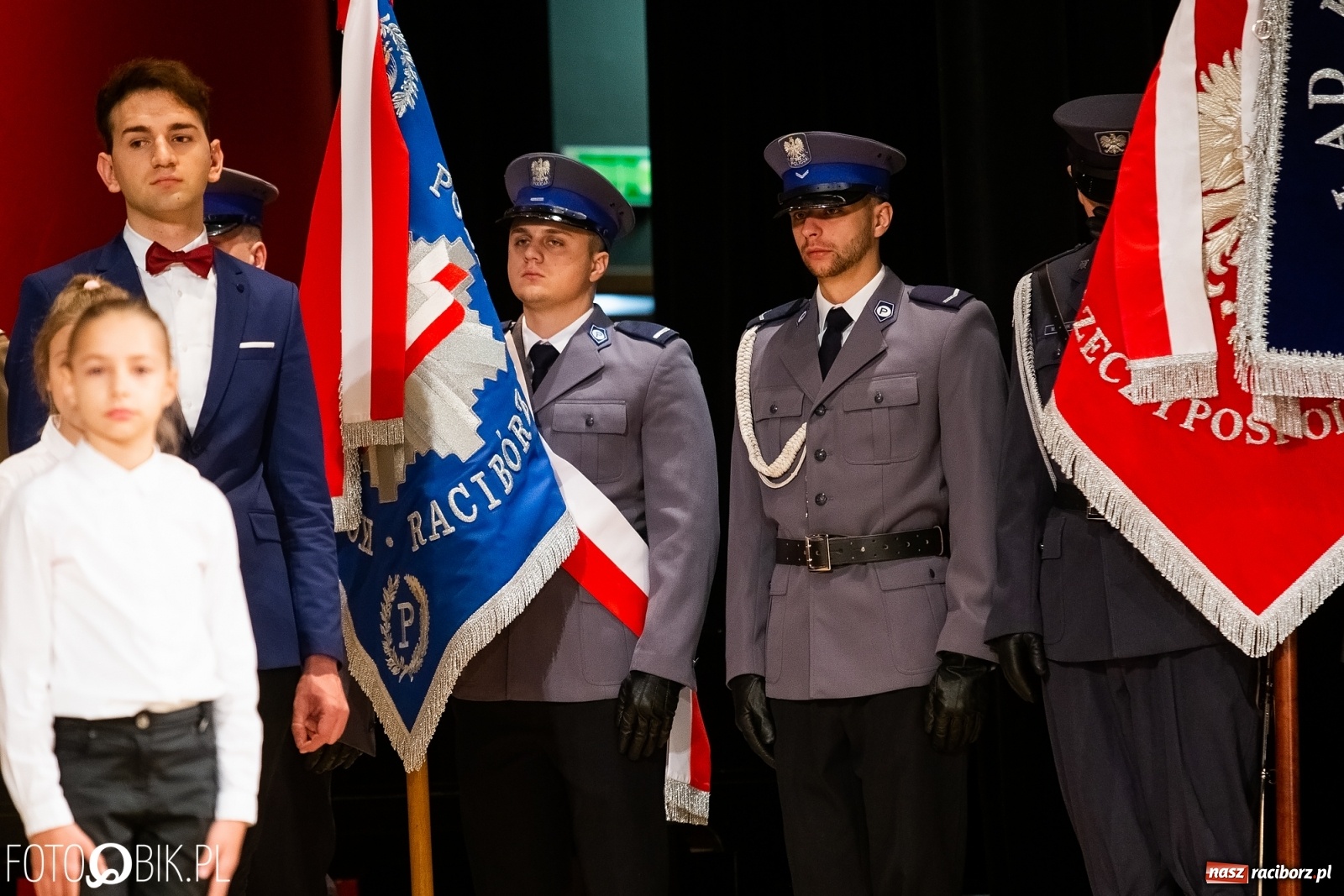 Zdjęcie w galerii na portalu naszraciborz.pl: Uroczysty apel z okazji Narodowego Święta Niepodległości i Dnia Służby Cywilnej wiadomości z regionu