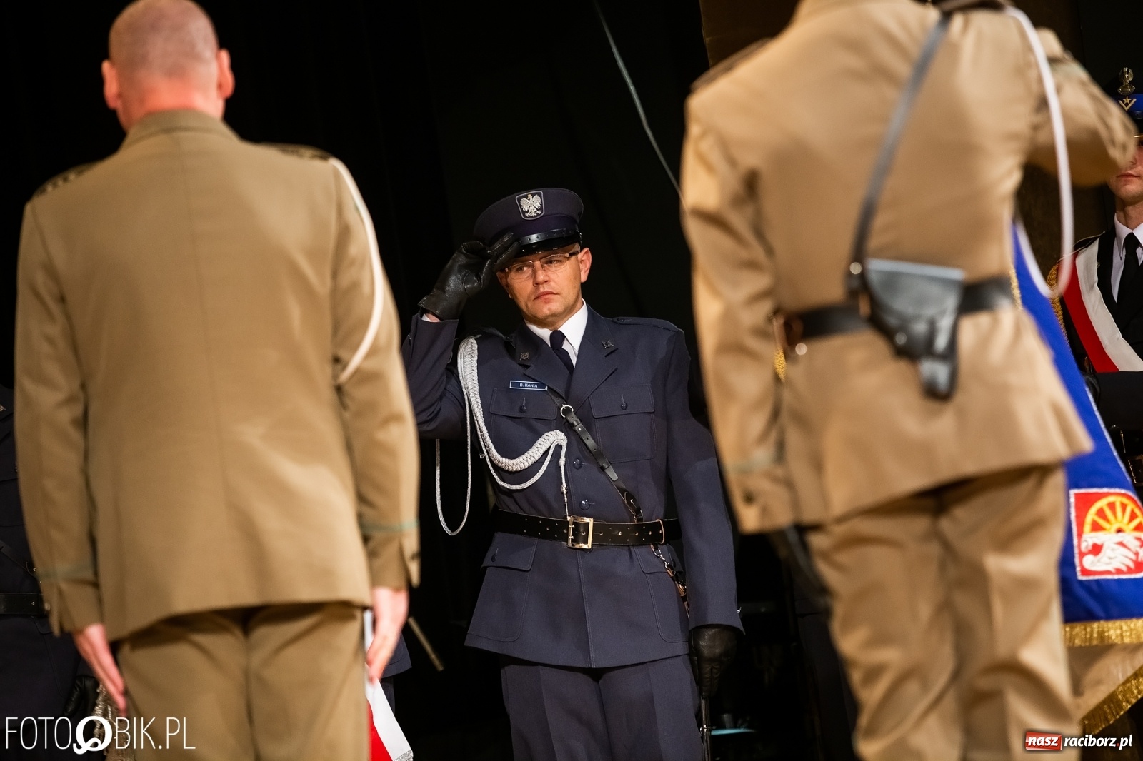 Zdjęcie w galerii na portalu naszraciborz.pl: Uroczysty apel z okazji Narodowego Święta Niepodległości i Dnia Służby Cywilnej wiadomości z regionu