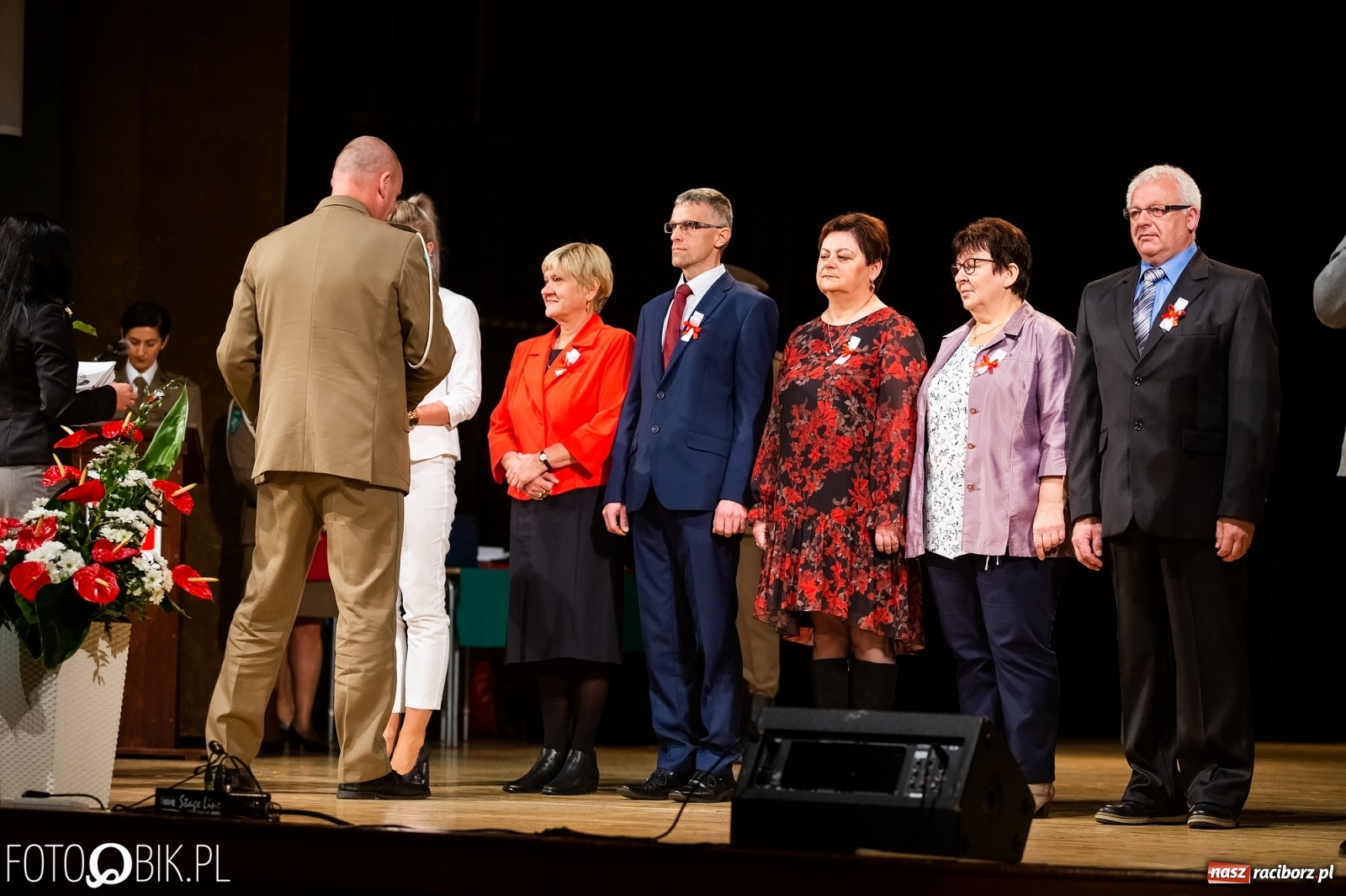 Zdjęcie w galerii na portalu naszraciborz.pl: Uroczysty apel z okazji Narodowego Święta Niepodległości i Dnia Służby Cywilnej wiadomości z regionu