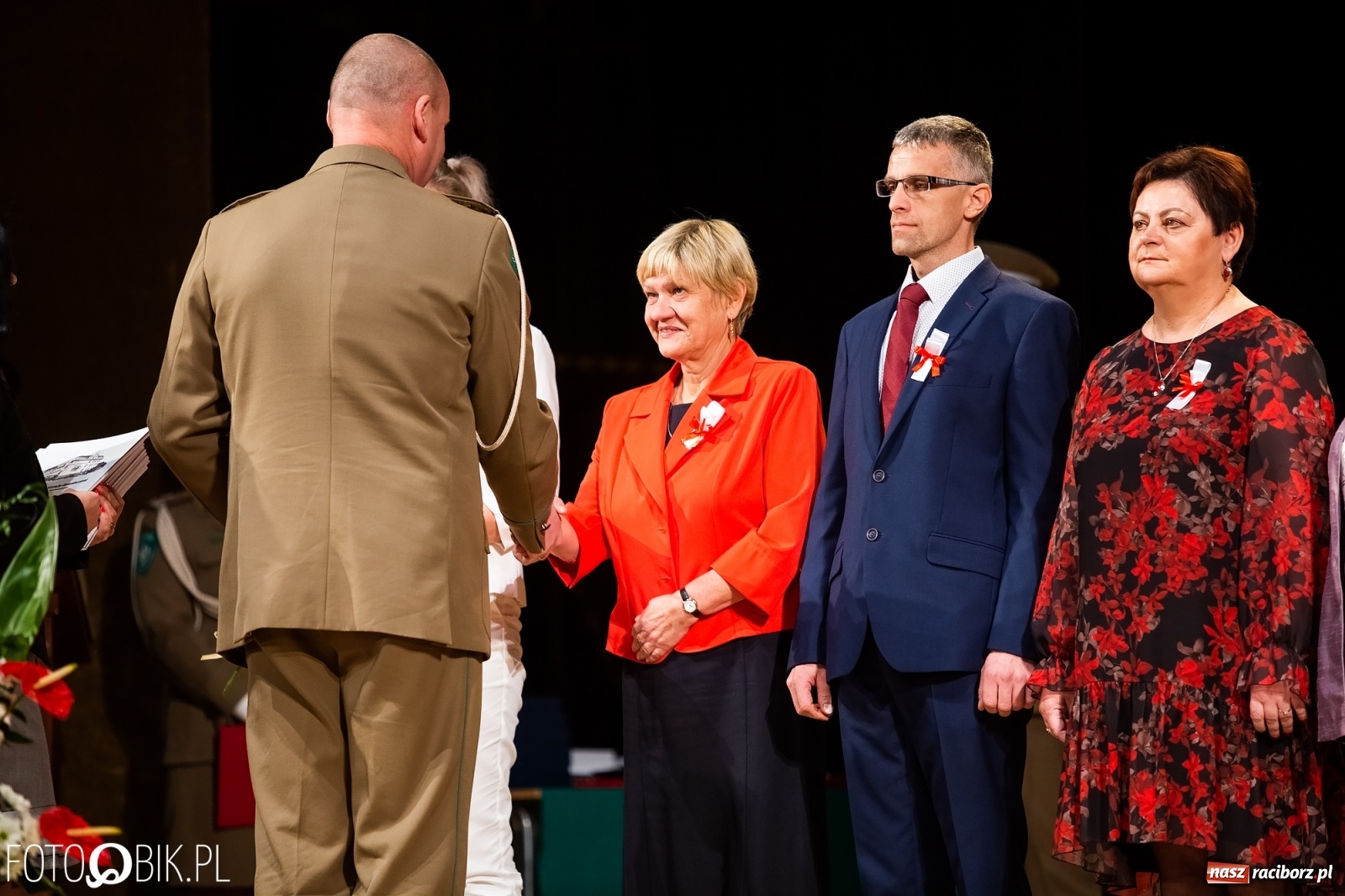 Zdjęcie w galerii na portalu naszraciborz.pl: Uroczysty apel z okazji Narodowego Święta Niepodległości i Dnia Służby Cywilnej wiadomości z regionu