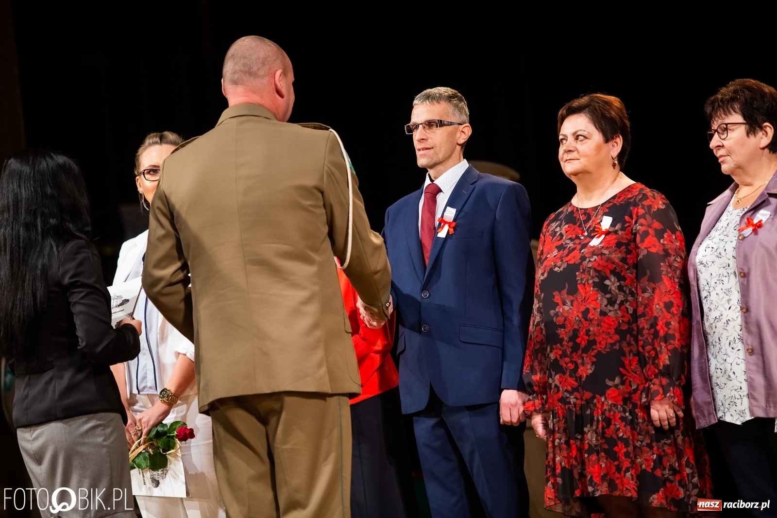 Zdjęcie w galerii na portalu naszraciborz.pl: Uroczysty apel z okazji Narodowego Święta Niepodległości i Dnia Służby Cywilnej wiadomości z regionu