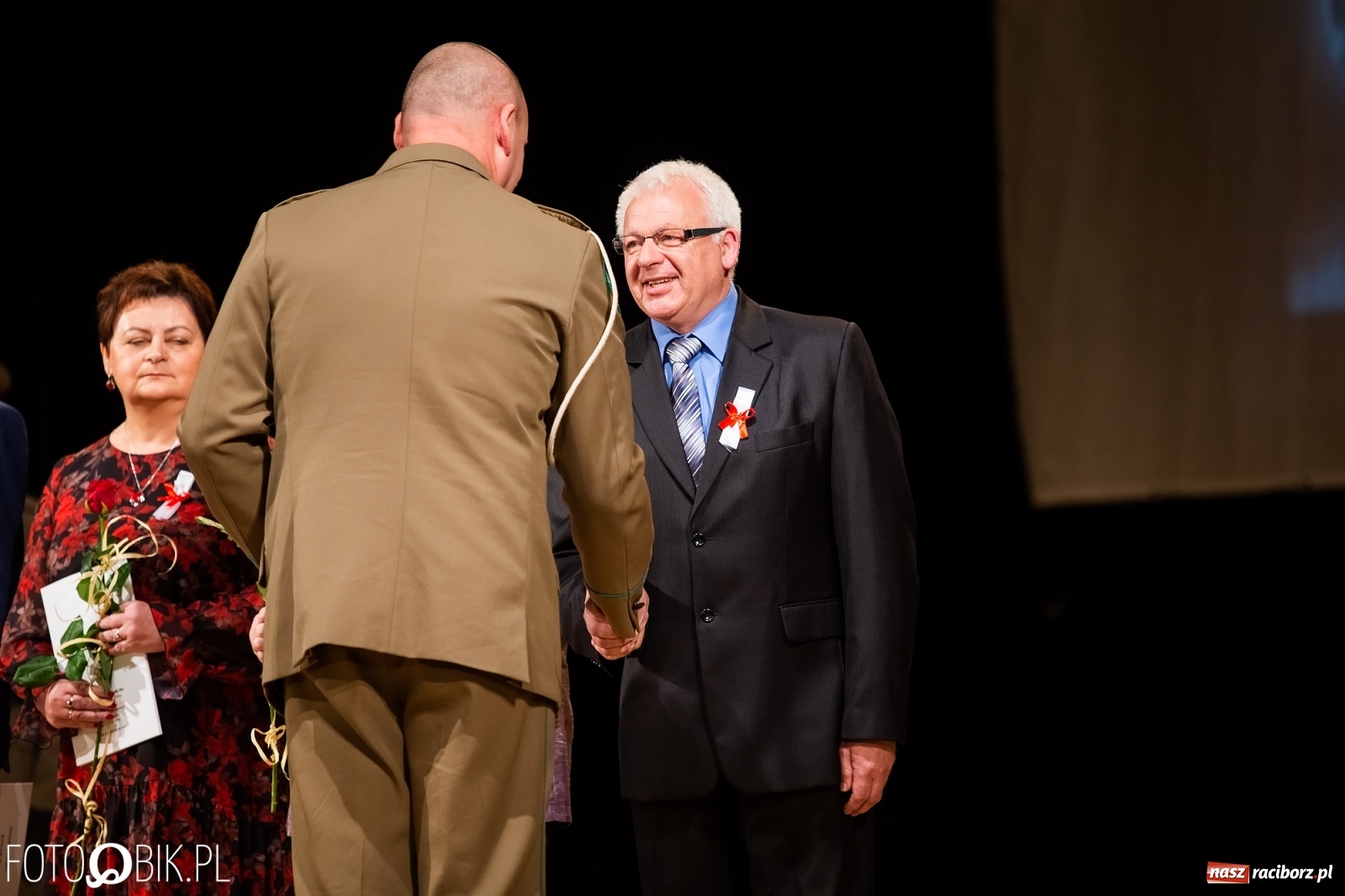 Zdjęcie w galerii na portalu naszraciborz.pl: Uroczysty apel z okazji Narodowego Święta Niepodległości i Dnia Służby Cywilnej wiadomości z regionu