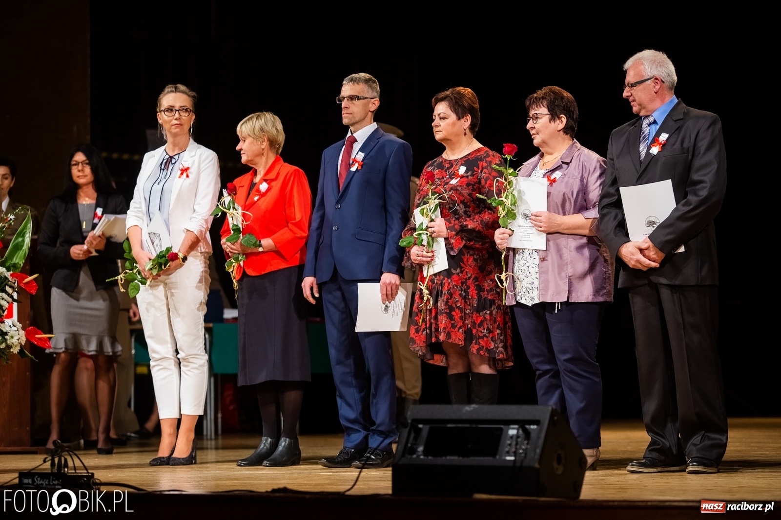 Zdjęcie w galerii na portalu naszraciborz.pl: Uroczysty apel z okazji Narodowego Święta Niepodległości i Dnia Służby Cywilnej wiadomości z regionu
