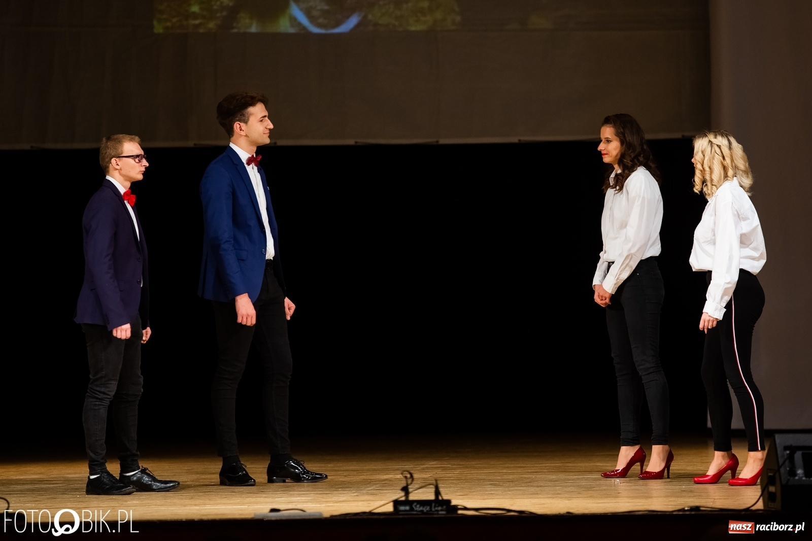 Zdjęcie w galerii na portalu naszraciborz.pl: Uroczysty apel z okazji Narodowego Święta Niepodległości i Dnia Służby Cywilnej wiadomości z regionu