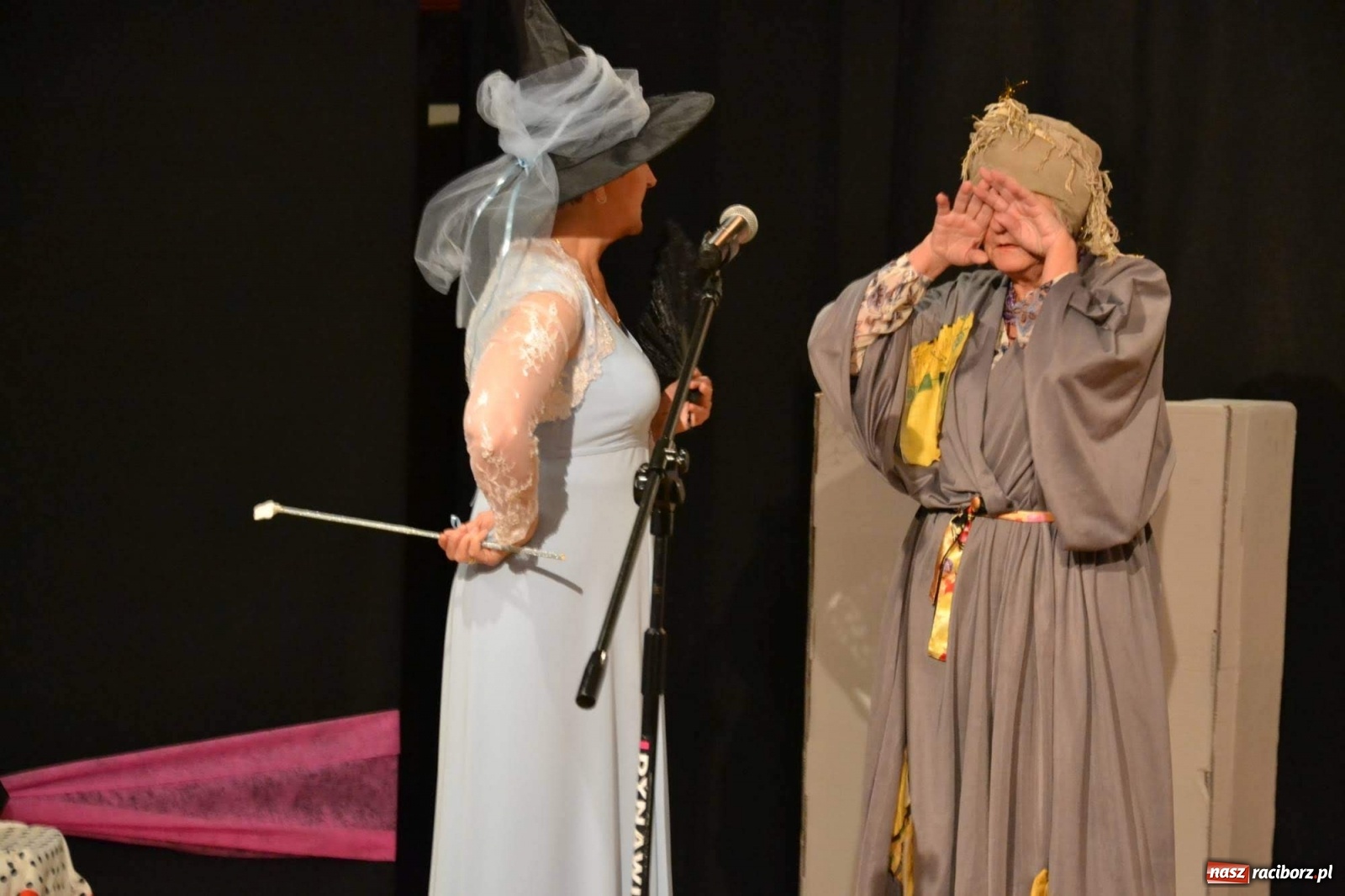 Zdjęcie w galerii na portalu naszraciborz.pl: Zatańcz z seniorem. Potańcówka na zamku za nami wiadomości z regionu