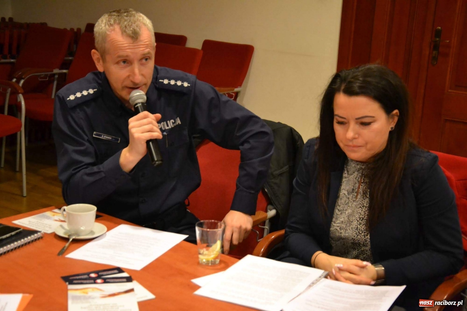 Zdjęcie w galerii na portalu naszraciborz.pl: Interwencyjne zabezpieczenie ofiar przemocy w rodzinie wiadomości z regionu