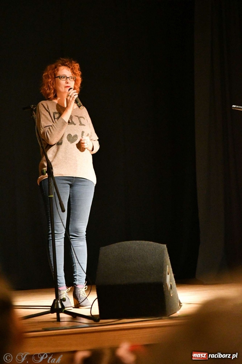 Zdjęcie w galerii na portalu naszraciborz.pl: Koncert jesienny zespołu Wiraż  wiadomości z regionu