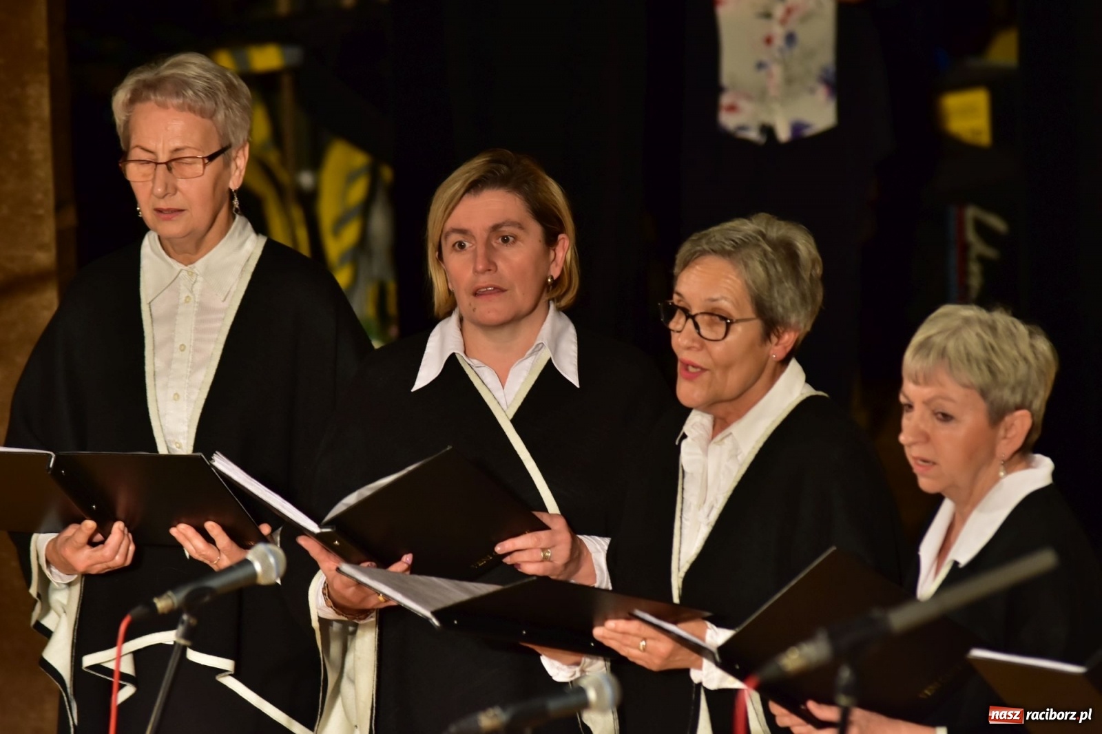 Zdjęcie w galerii na portalu naszraciborz.pl: Chórzyści śpiewali do słów Eichendorffa  wiadomości z regionu