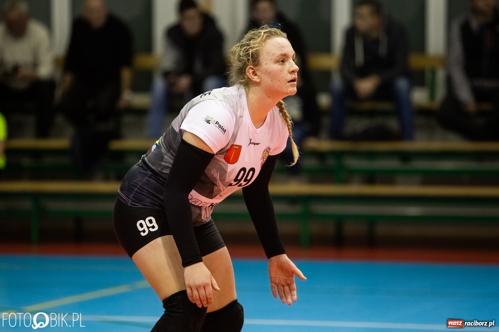 Zdjęcie w galerii na portalu naszraciborz.pl: Siatkarki Krzanowic Burzy się nie boją wiadomości z regionu