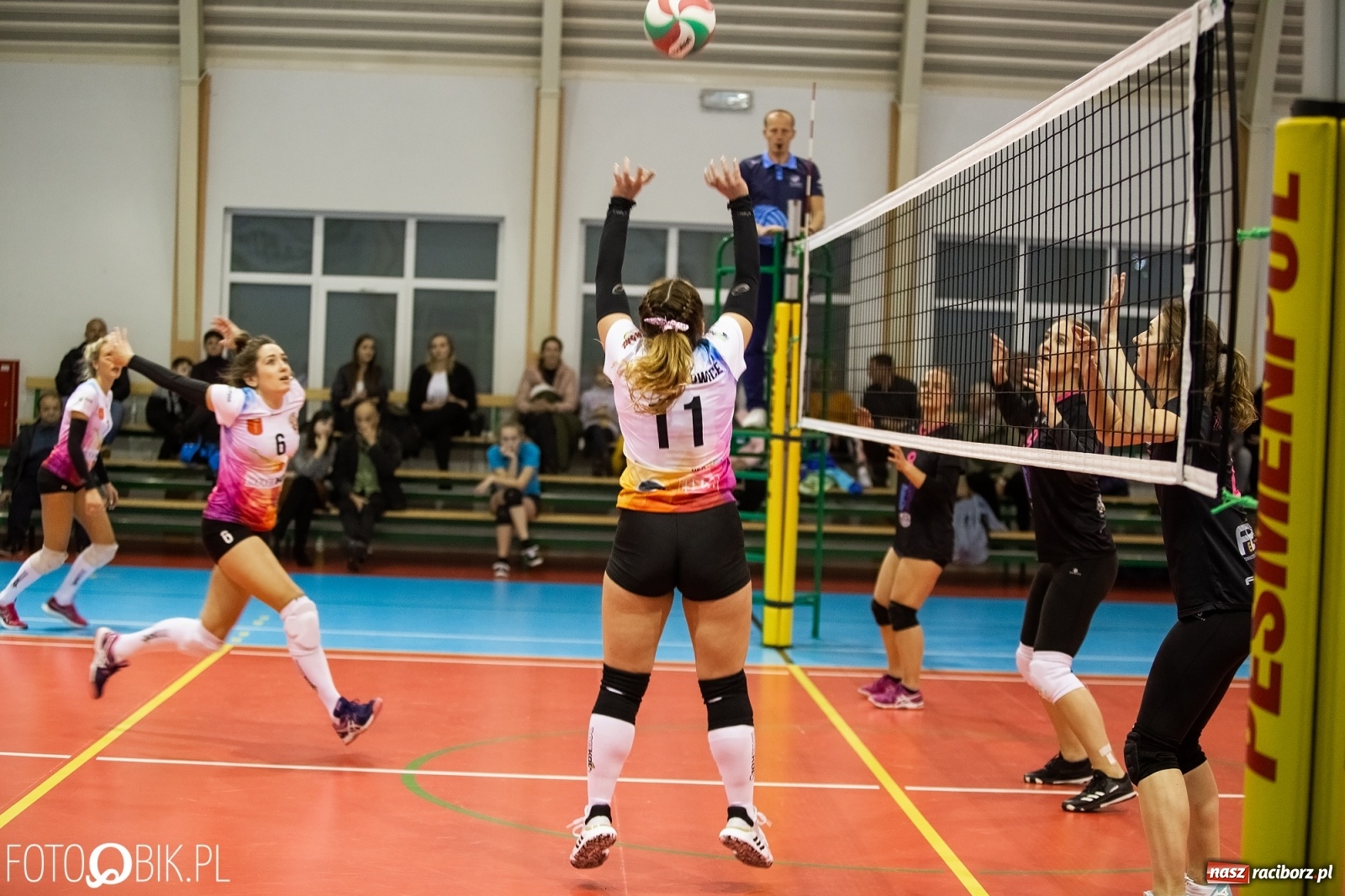 Zdjęcie w galerii na portalu naszraciborz.pl: Siatkarki Krzanowic Burzy się nie boją wiadomości z regionu