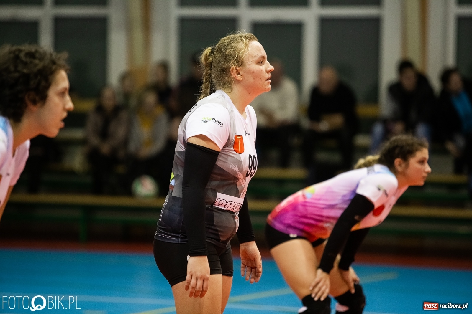 Zdjęcie w galerii na portalu naszraciborz.pl: Siatkarki Krzanowic Burzy się nie boją wiadomości z regionu