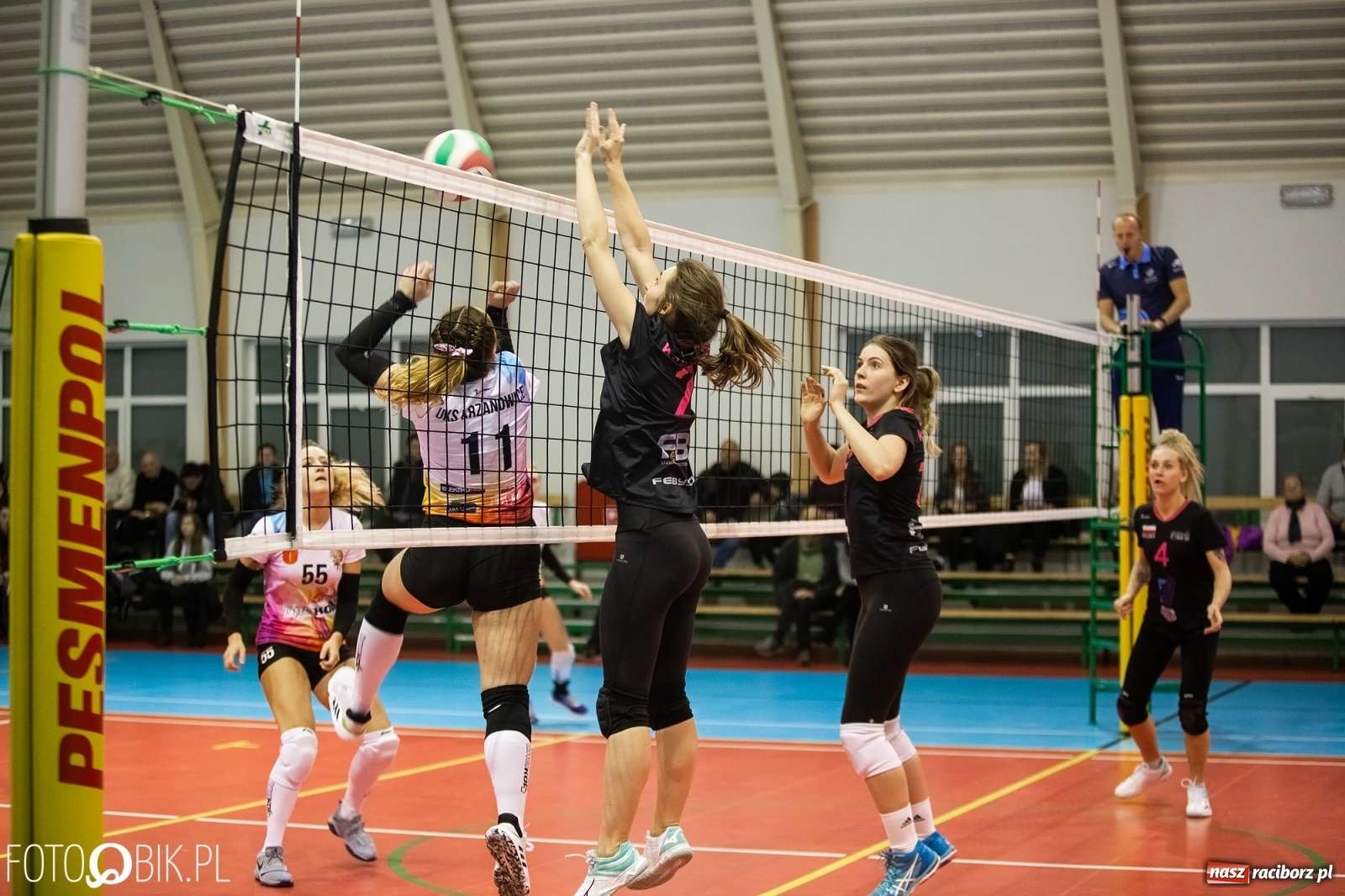 Zdjęcie w galerii na portalu naszraciborz.pl: Siatkarki Krzanowic Burzy się nie boją wiadomości z regionu