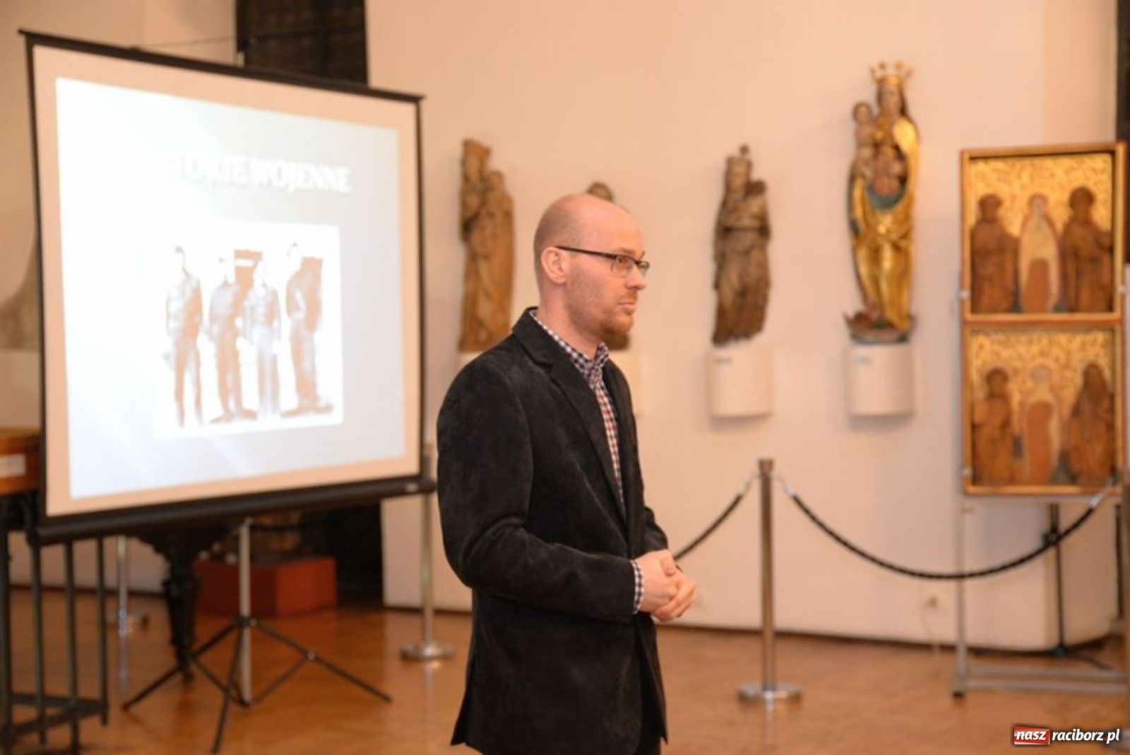 Zdjęcie w galerii na portalu naszraciborz.pl: Historie wojenne w raciborskim Muzeum wiadomości z regionu