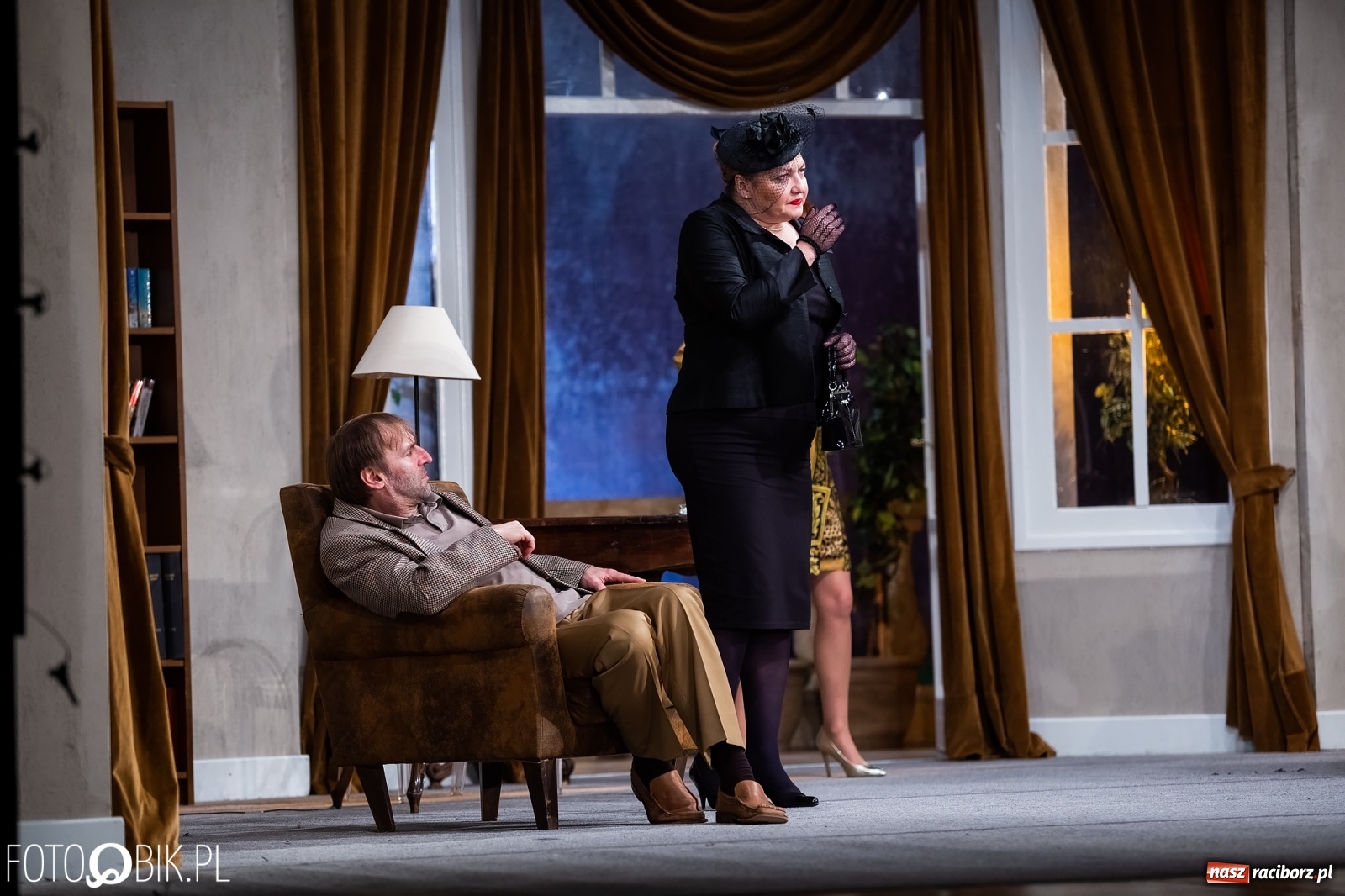 Zdjęcie w galerii na portalu naszraciborz.pl: Spektakl Kochankowie nie z tej Ziemi w RCK wiadomości z regionu